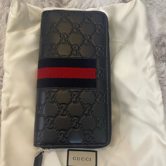 Gucci Guccissima With Web Zip Wallet In Dark Navy - Picture 5 of 10